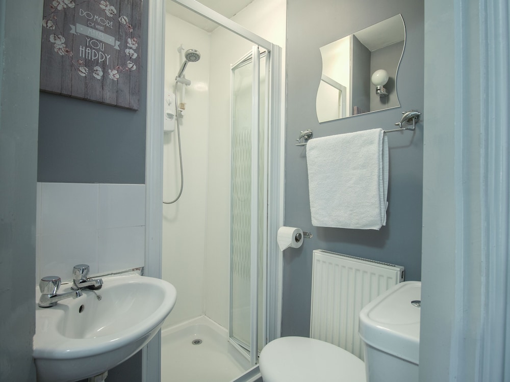OYO Hotel Clamart 45/50