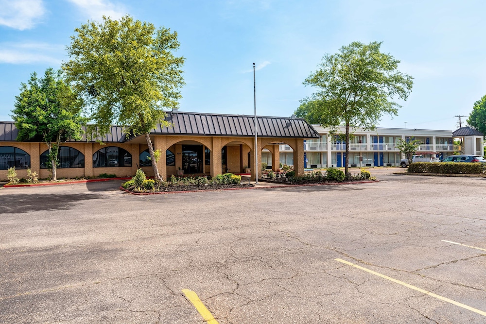 Motel6 Natchitoches, LA 6/55