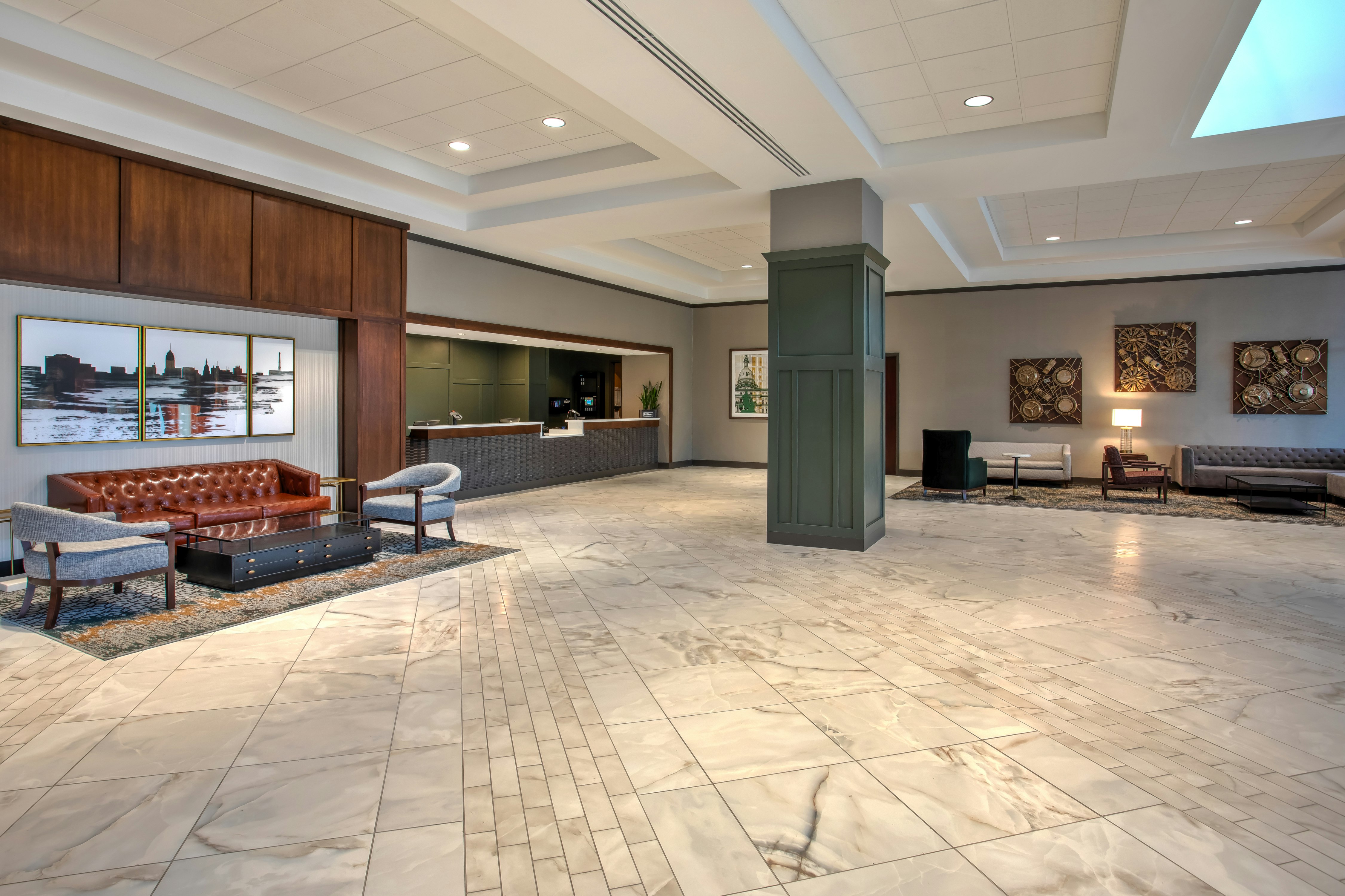 DoubleTree by Hilton Lansing, MI 31/32