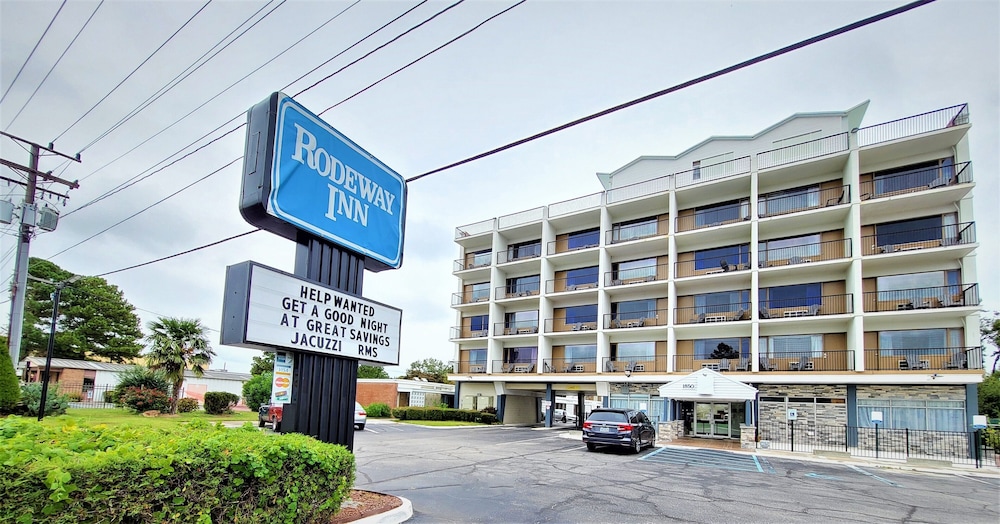 Motel6 Norfolk, VA – East Little Creek 35/50
