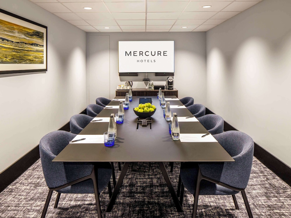 Mercure Paignton Hotel 47/59