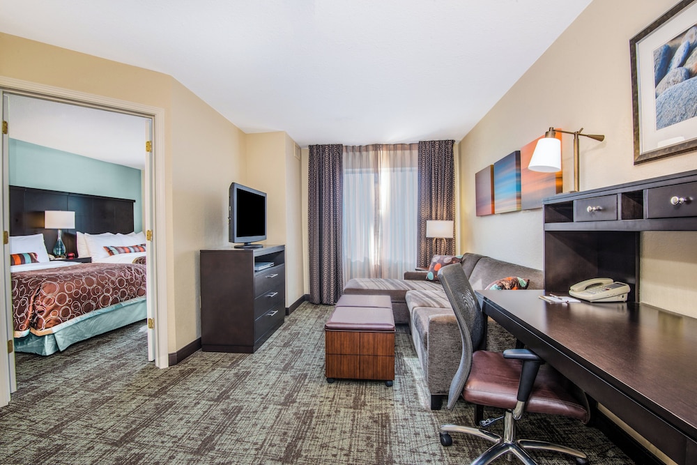 Staybridge Suites Allentown West 29/40