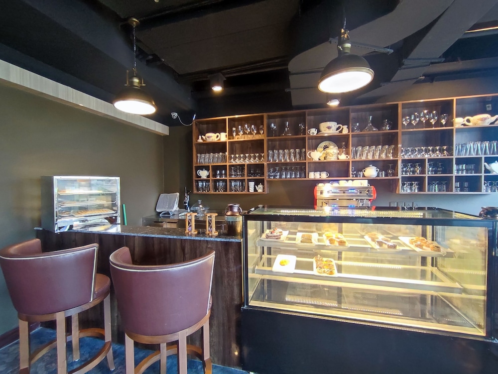 IFQ Hotel & Resort Islamabad 55/65
