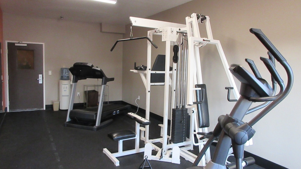 Quality Inn & Suites Fresno Northwest 19/34