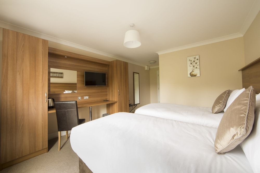 Riverside Hotel 14/50