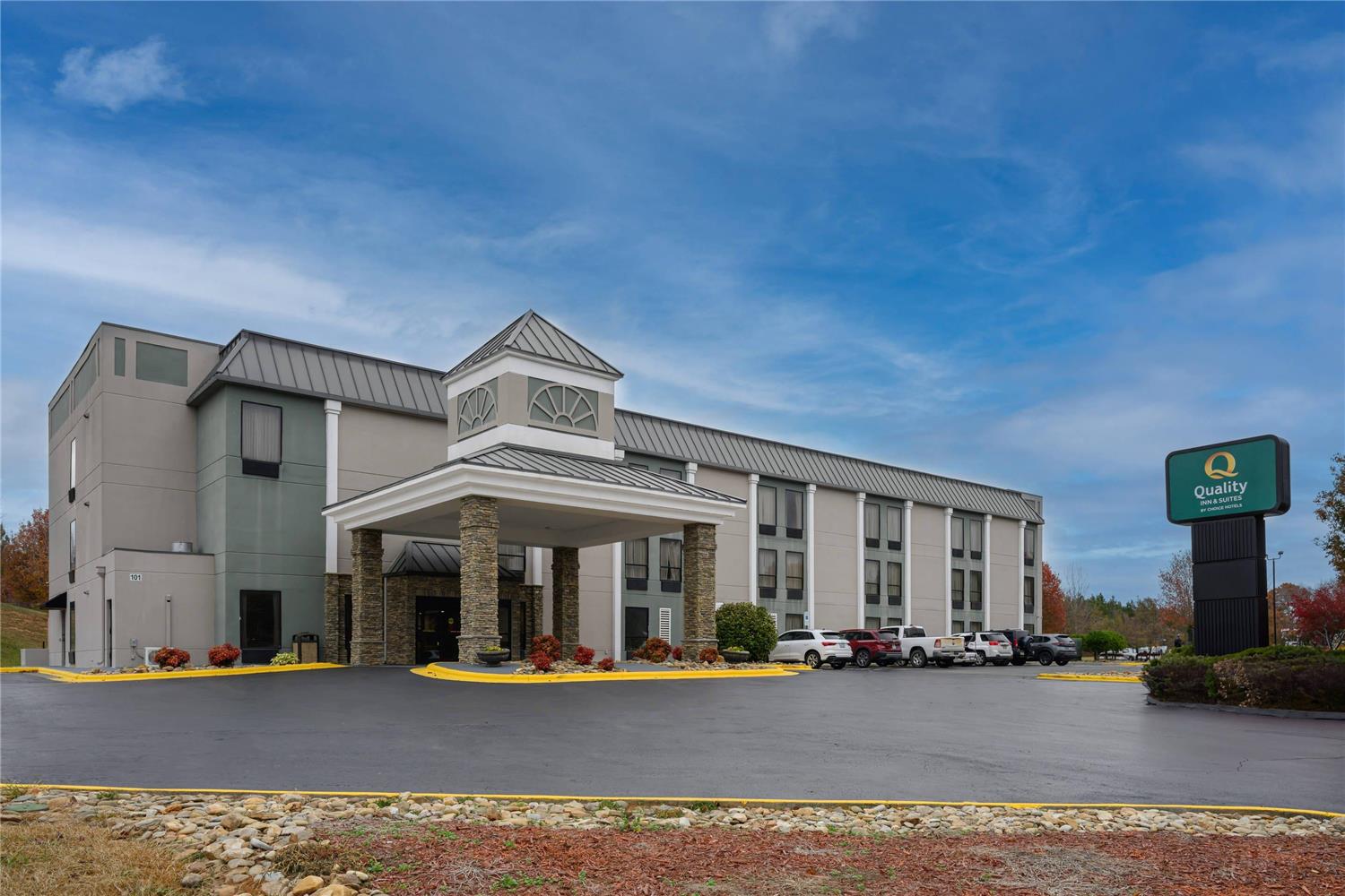 Quality Inn & Suites Lexington South 33/36