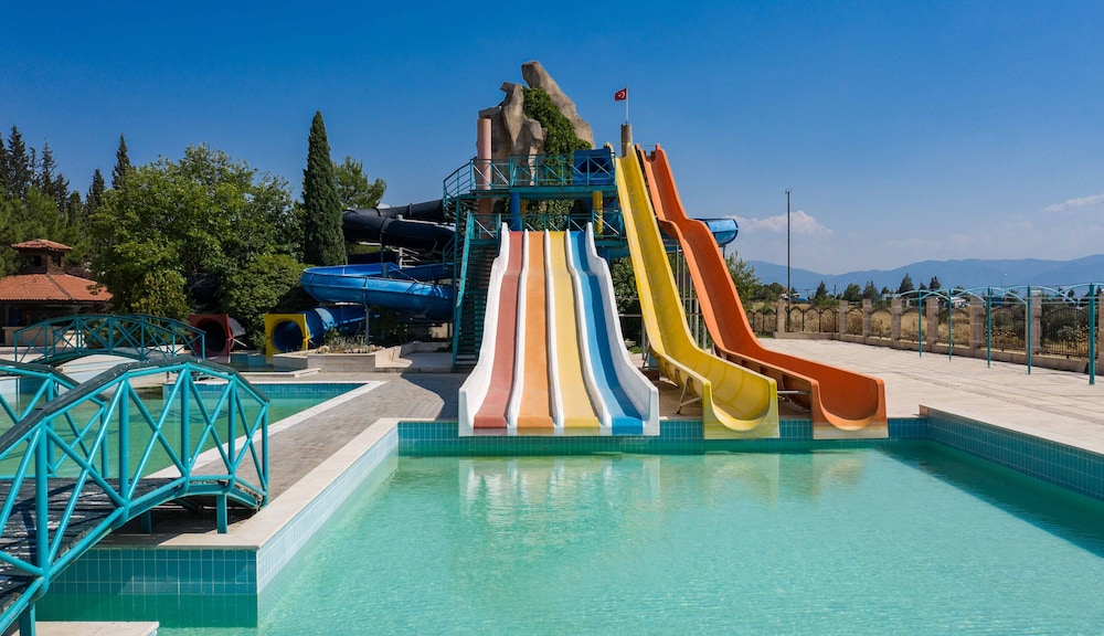 Polat Thermal Hotel 57/66