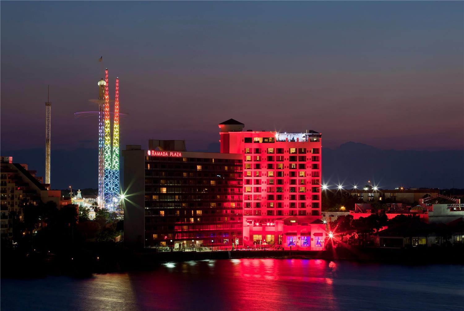 Ramada Plaza by Wyndham Orlando Resort & Suites Intl Drive photo1