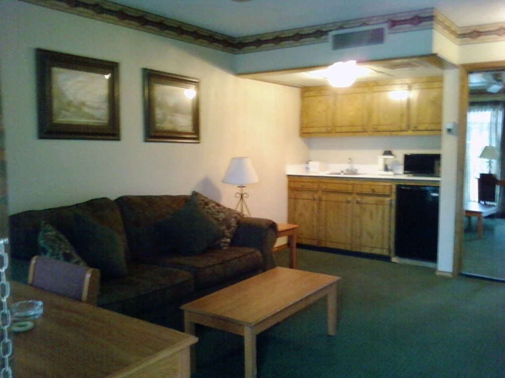 Will Rogers Hotel 23/33