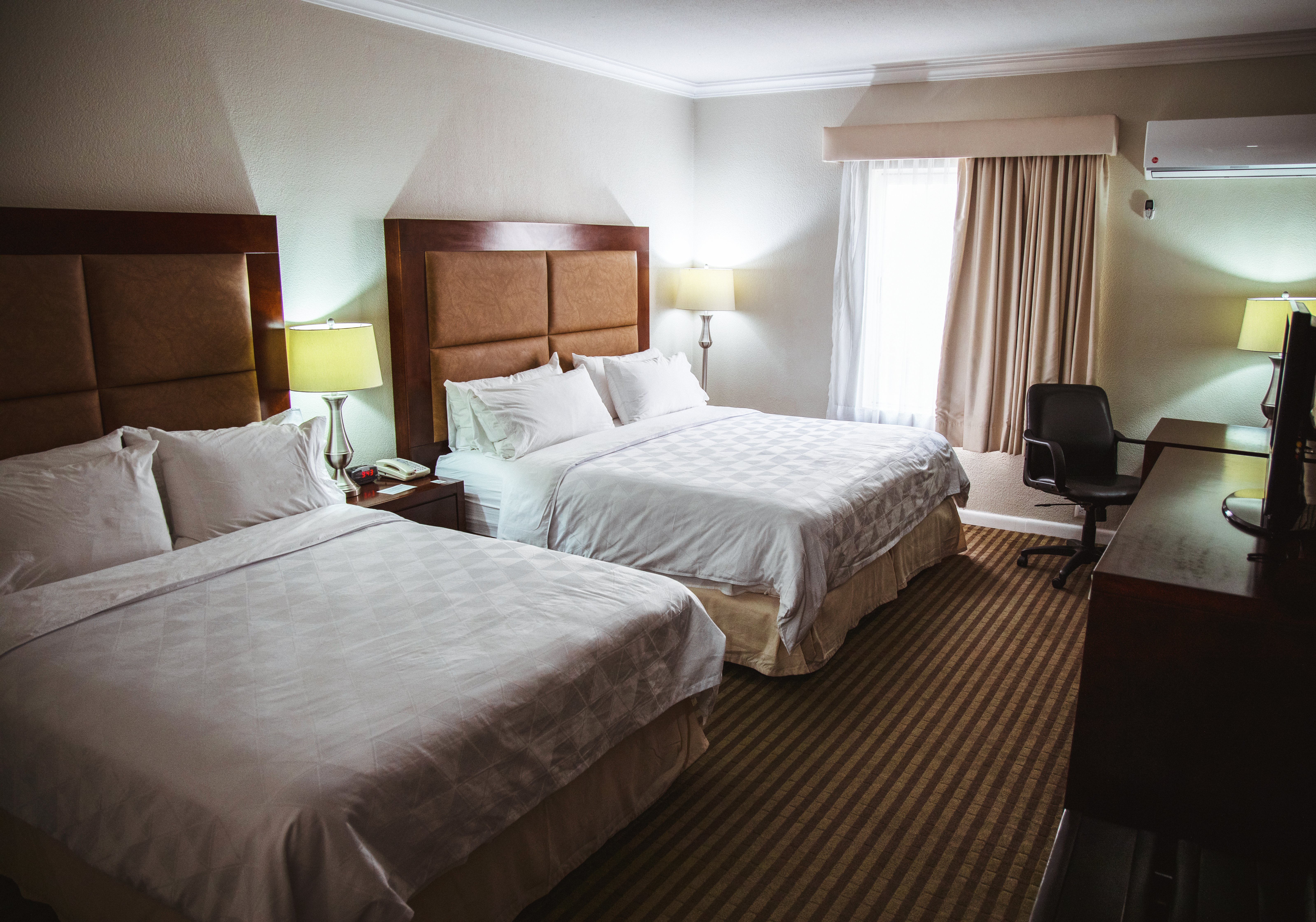 Holiday Inn Durango 18/50