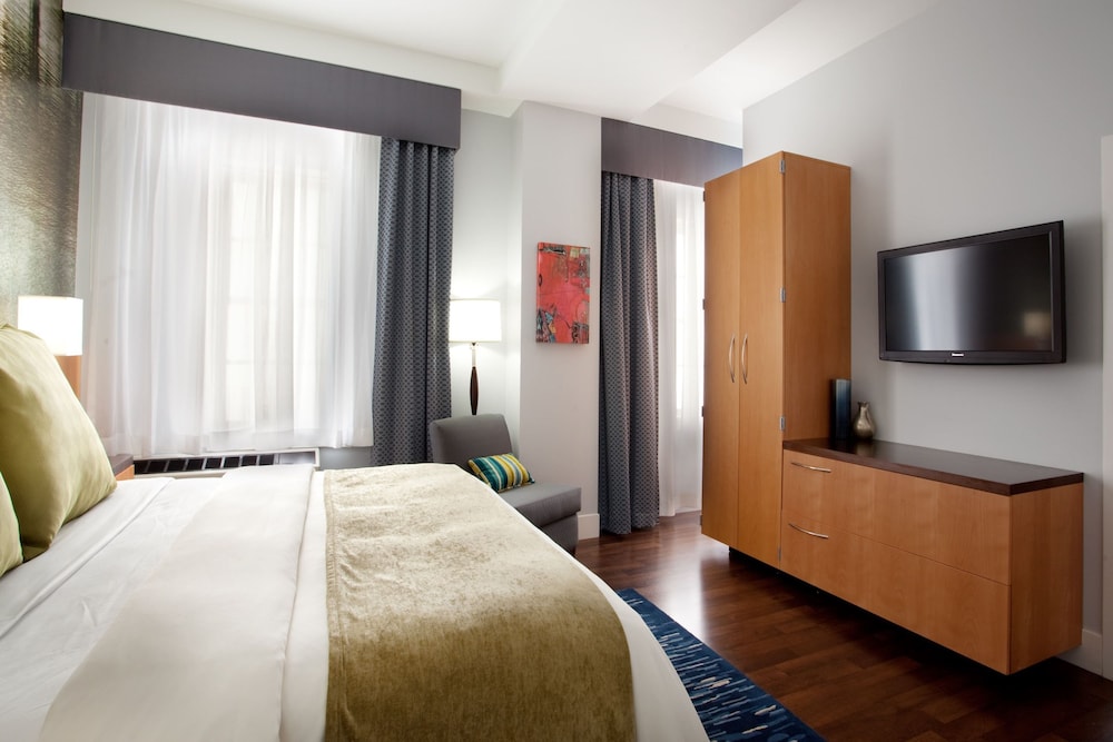 Hotel Indigo Baton Rouge Downtown 13/83