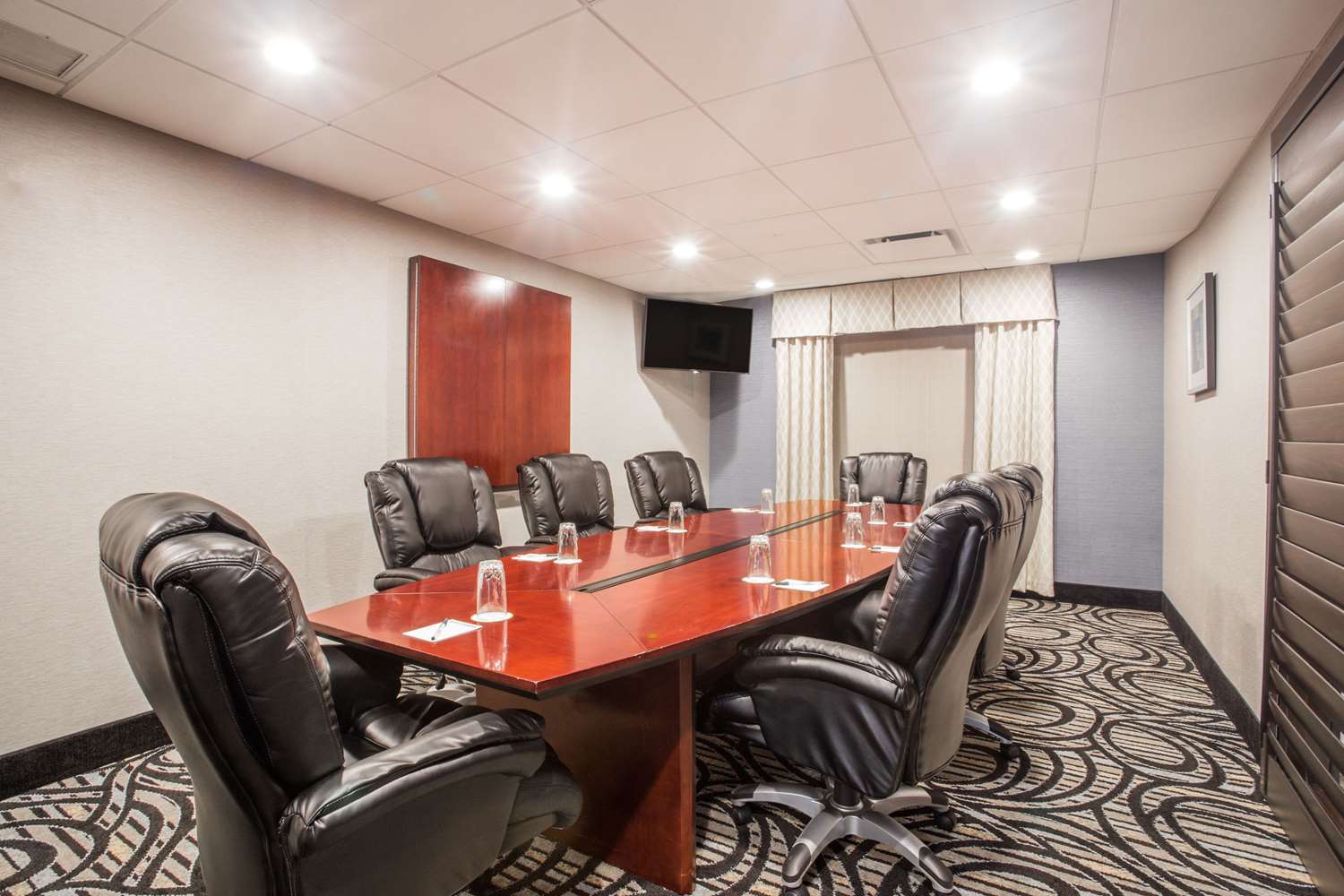 Wingate By Wyndham Convention Center Closest Universal Orlando 36/41
