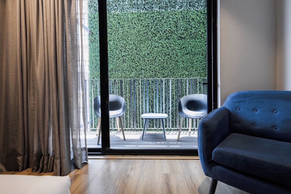 Vuestro Hotel Boutique 26/49