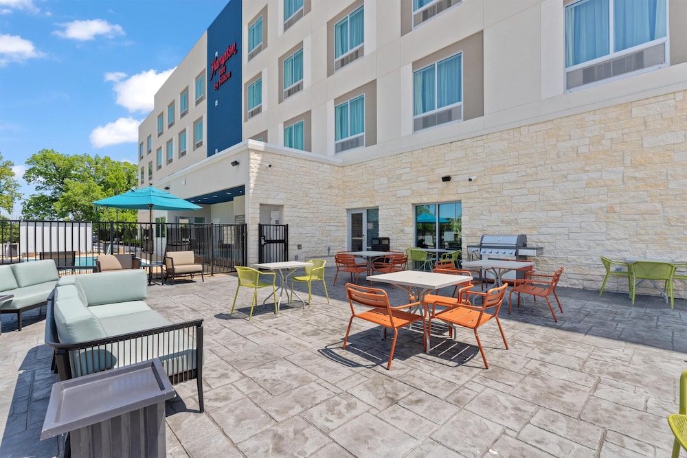 Hampton Inn by Hilton Wharton 35/40