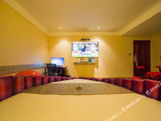 Charles Hotel 15/28