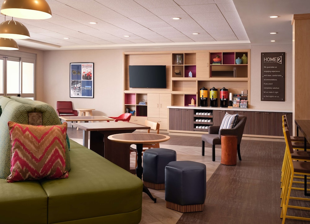 Home2 Suites by Hilton Tupelo, MS 34/44
