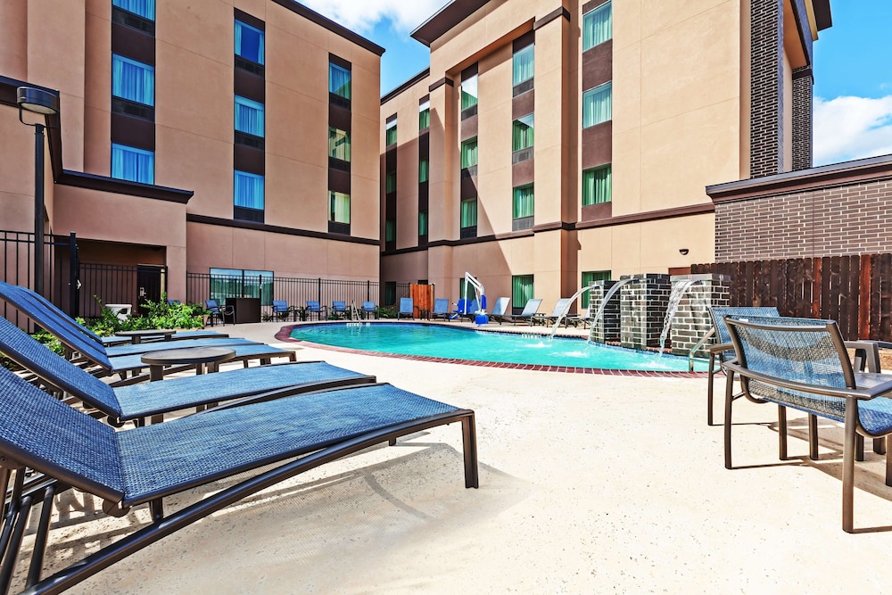 Hampton Inn & Suites Houston I-10 West Park Row 22/42