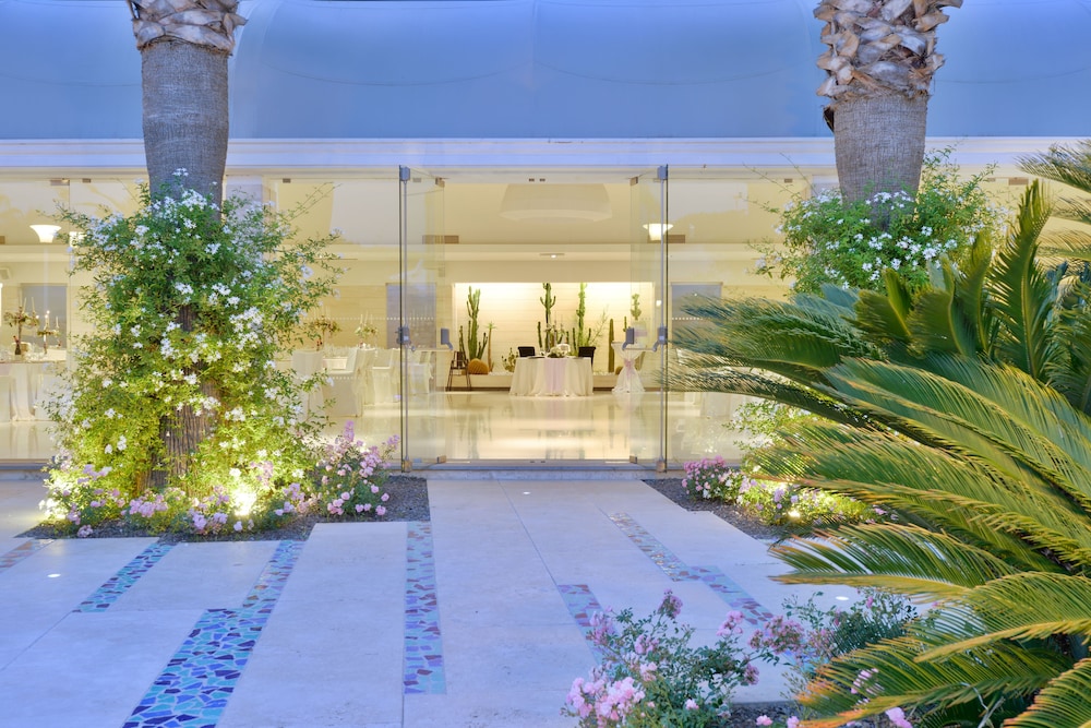 Esplanade Boutique Hotel 17/38