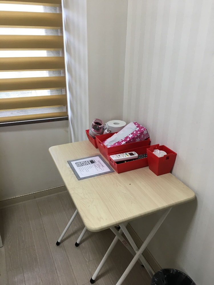Hotel Empire in Shinjuku 27/28