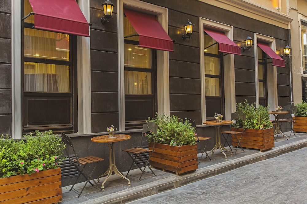 Meroddi Pera Hotel 3/46
