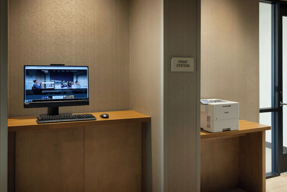 SpringHill Suites by Marriott Newburgh Evansville 25/32