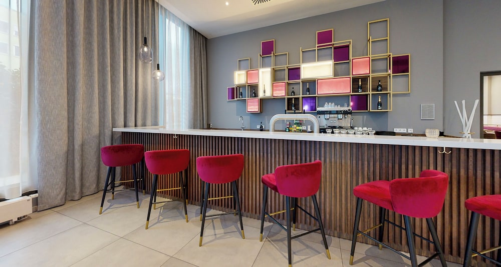 Plaza Premium Muenchen 50/65