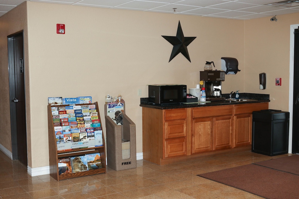 Travelodge by Wyndham Gillette 26/32