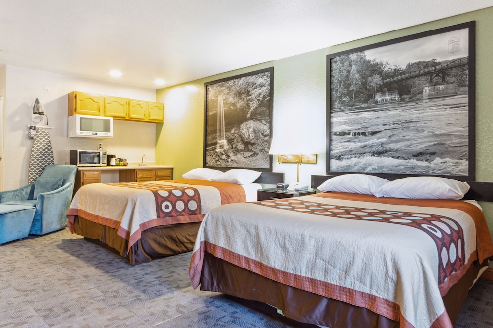 Upgrade, 2 Queen Beds