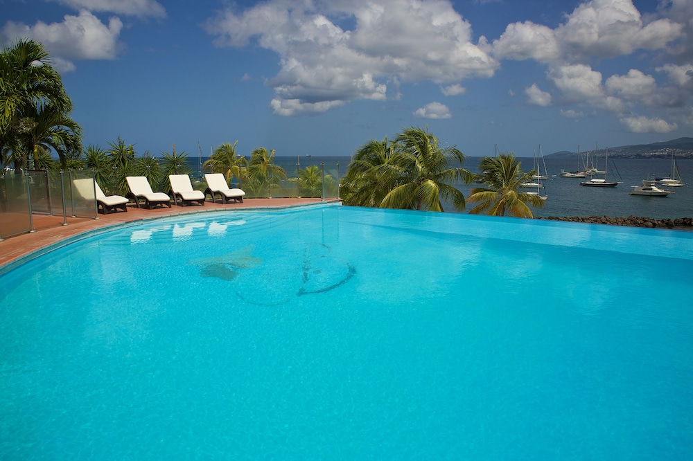 Hotel Bakoua Martinique 30/60