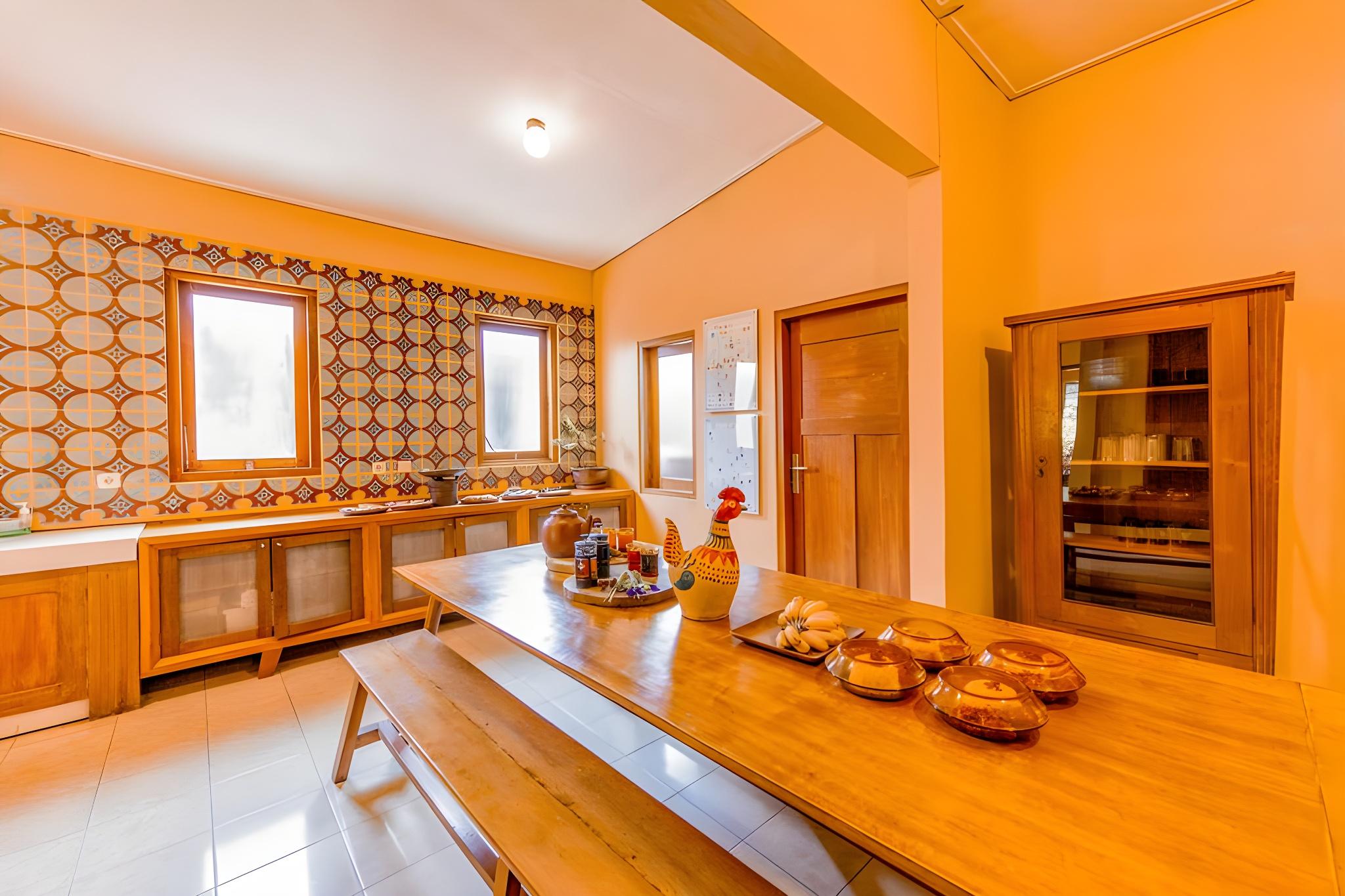 Bhumi Hostel 8/23