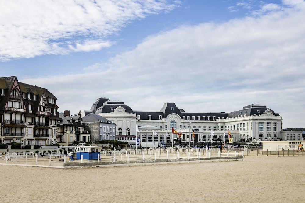 Cures Marines Hotel Thalasso & Spa Trouville - MGallery Collection 70/72