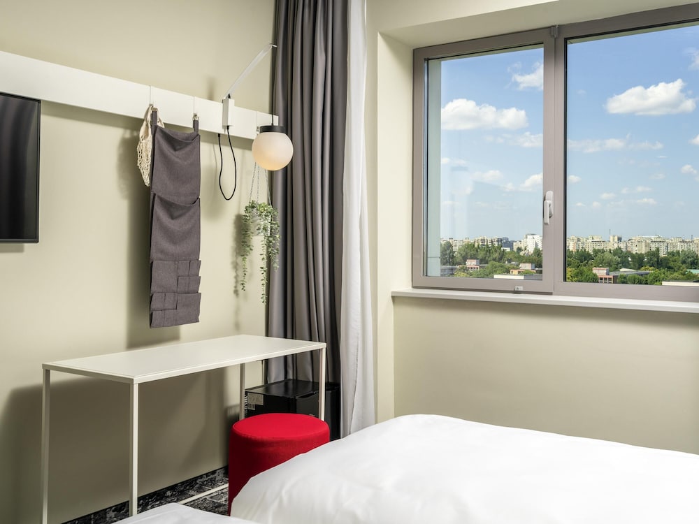 SUPERIOR, TWIN BEDS