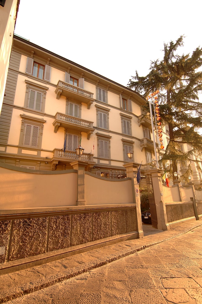 Palazzo Vecchio Hotel 4/72