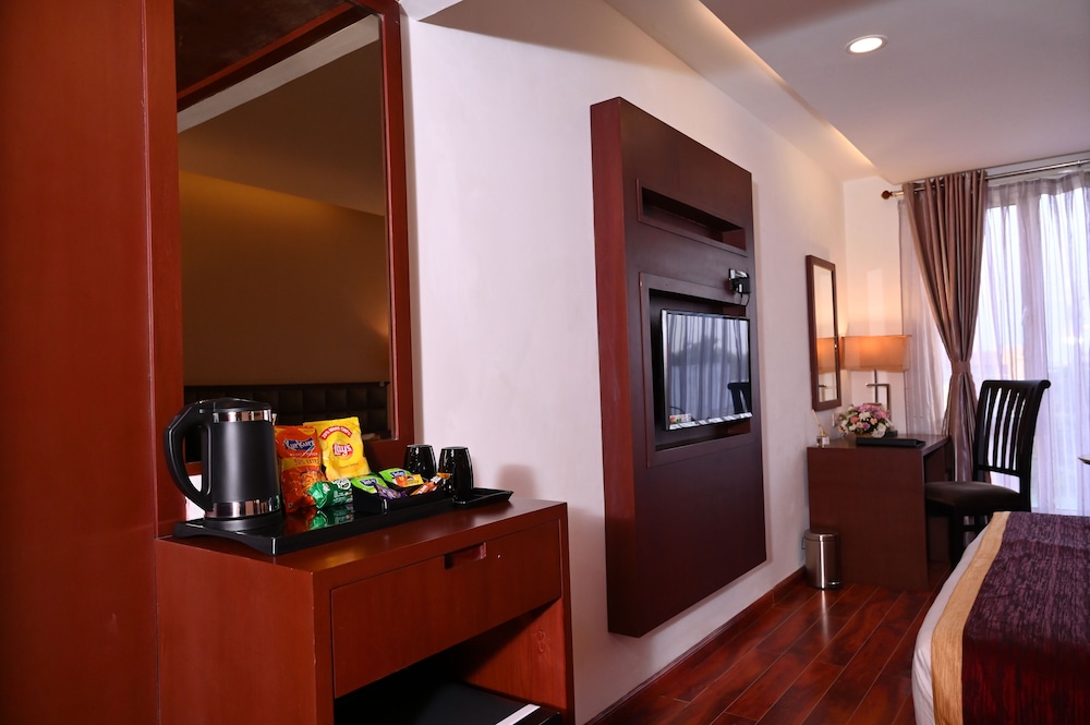 Raaj Bhaavan Clarks Inn Chennai 21/28