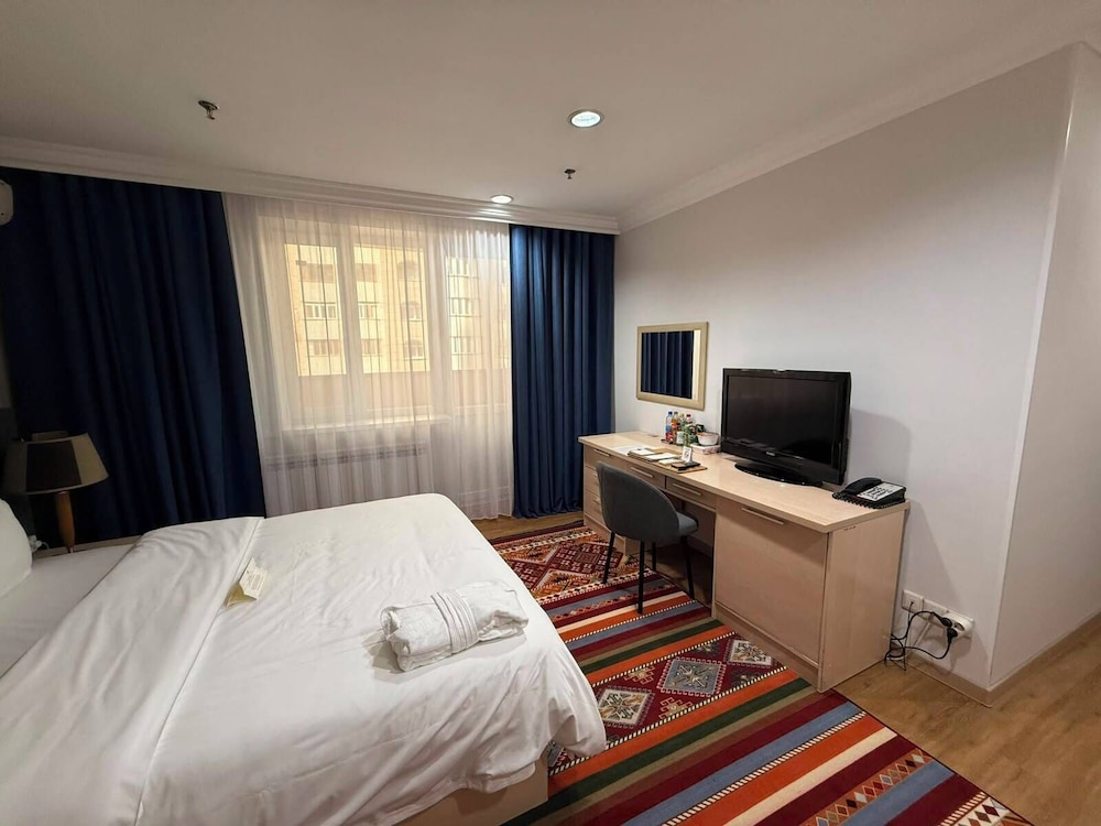 King Hotel Astana 8/49