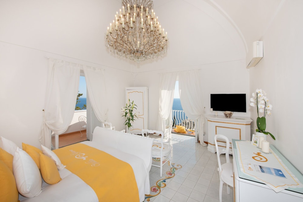 Villa Yiara 38/55