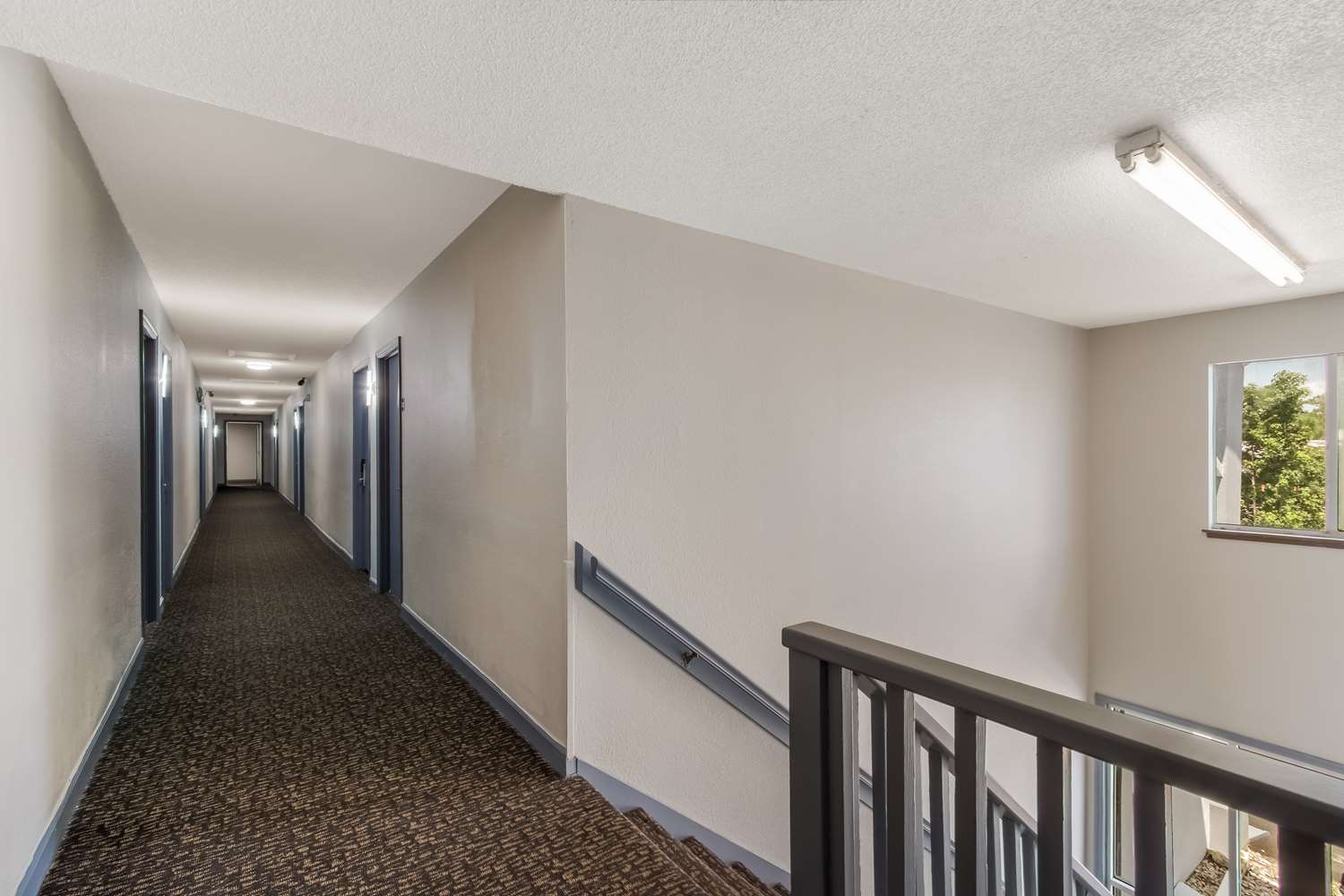 Econo Lodge Cherry Point 22/43