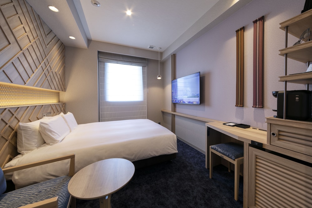 COMFORT, DOUBLE BED