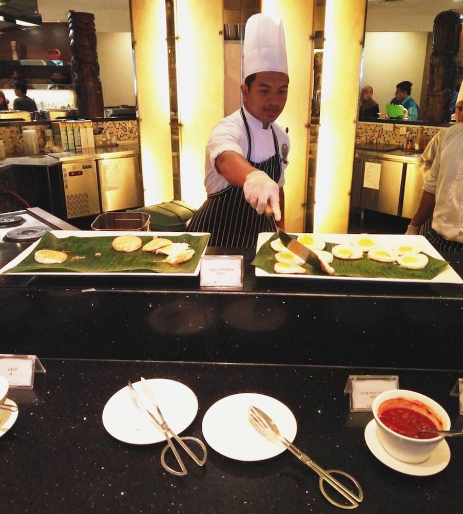 Ming Garden Hotel And Residences 14/69