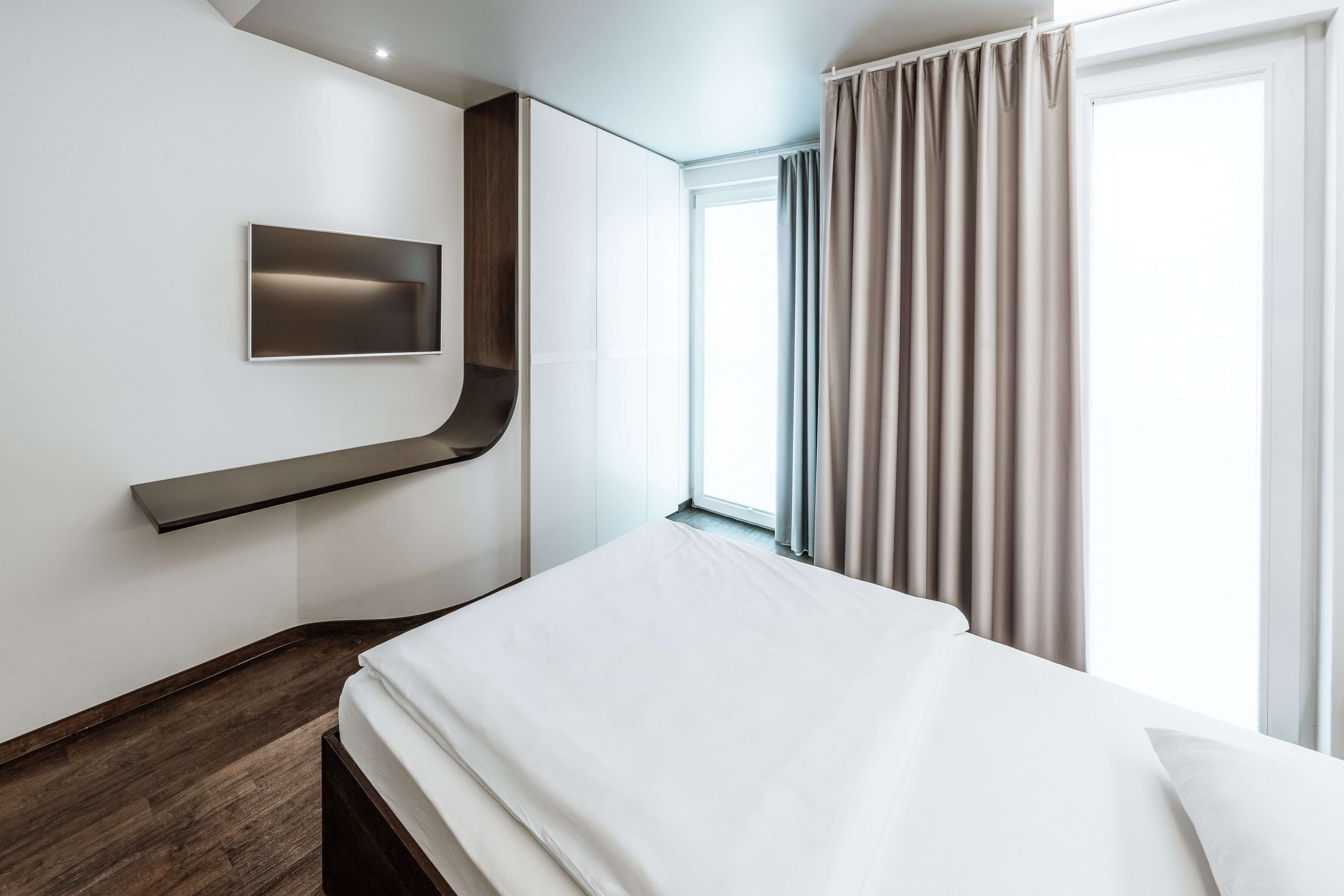 Hotel Q 18/71