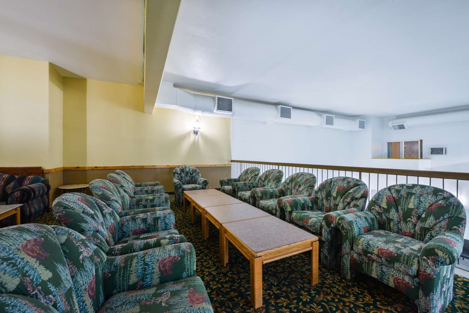 Days Inn by Wyndham Valemount 15/20