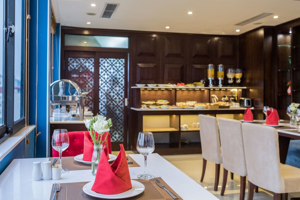 Hanoi Brilliant Hotel and Spa 54/75