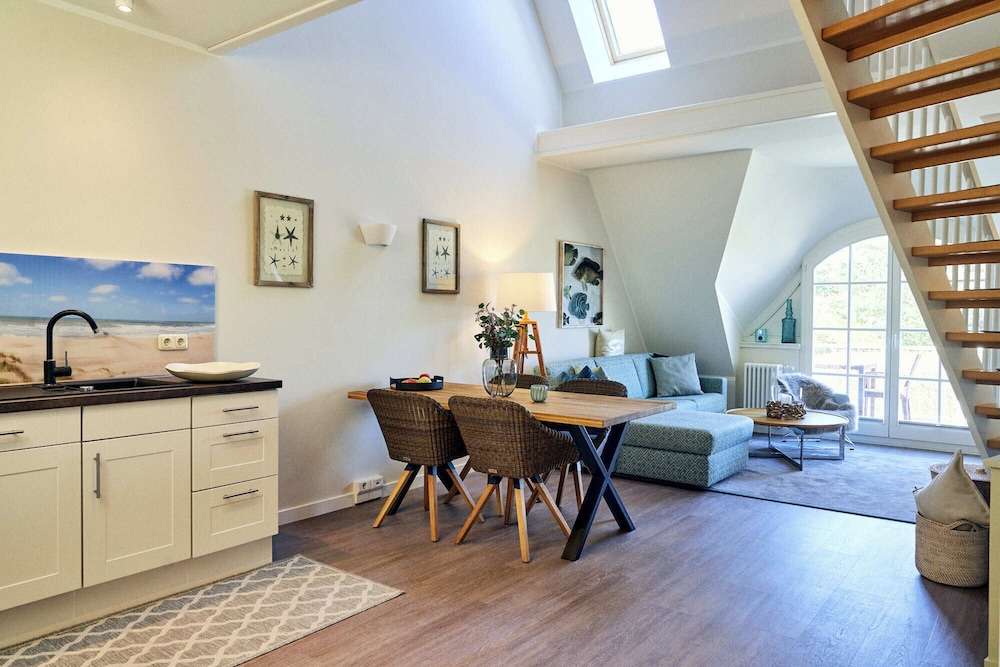 Strandhotel Dunenmeer 43/58