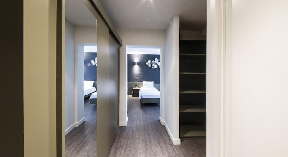 Salons Cortina 23/37