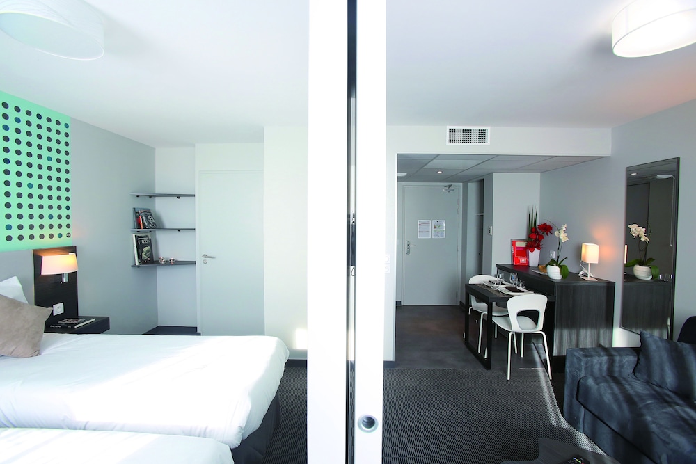 Appart City Confort Montpellier Ovalie 2 24/70