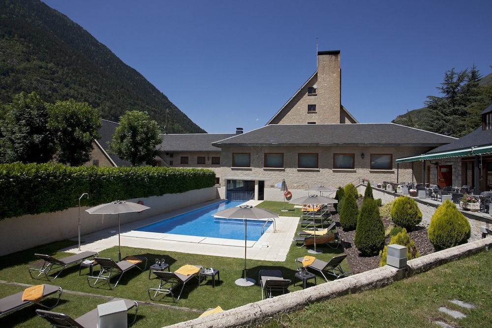 Parador De Arties 35/50