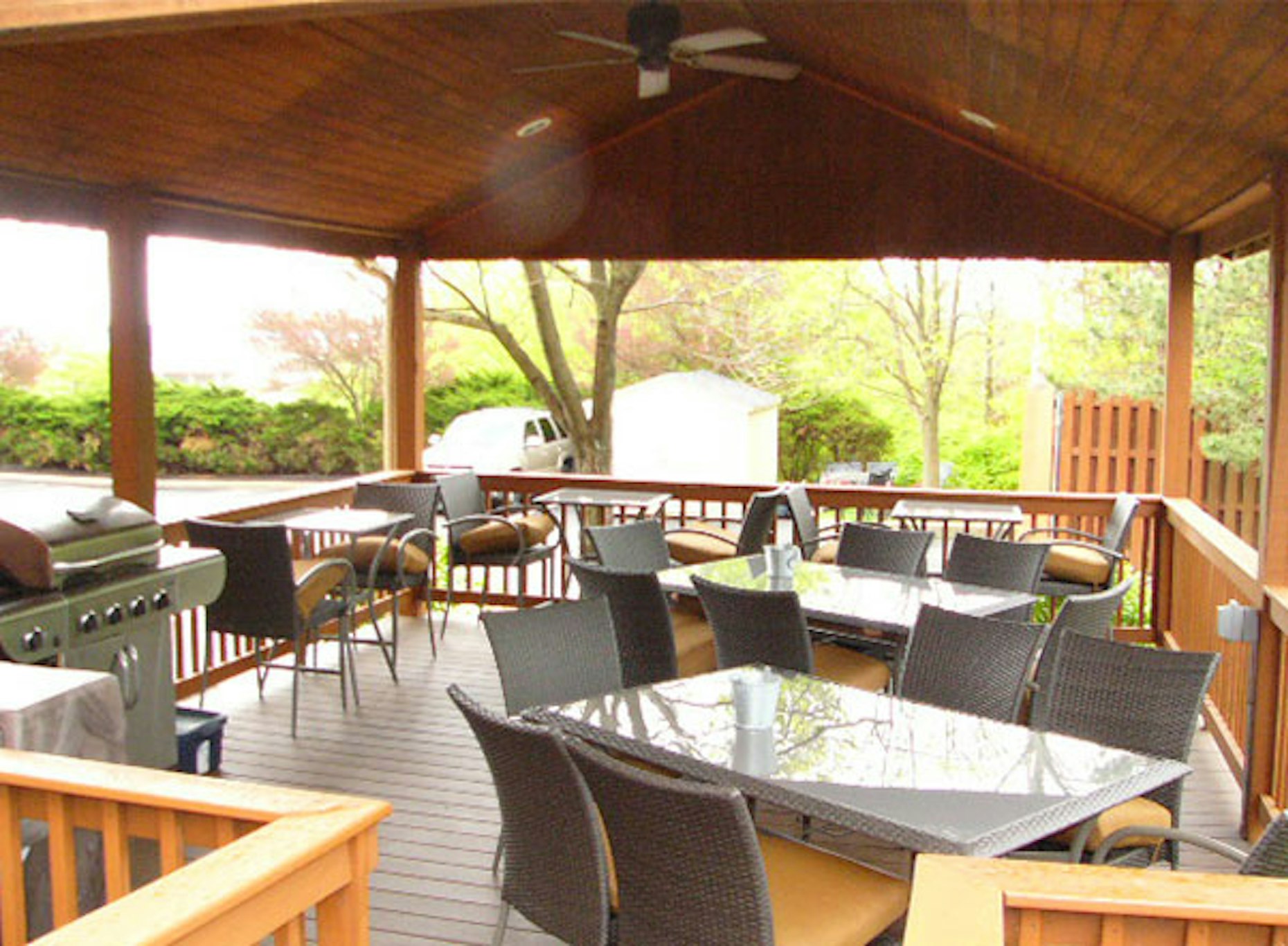 Ashley Quarters Hotel 25/33
