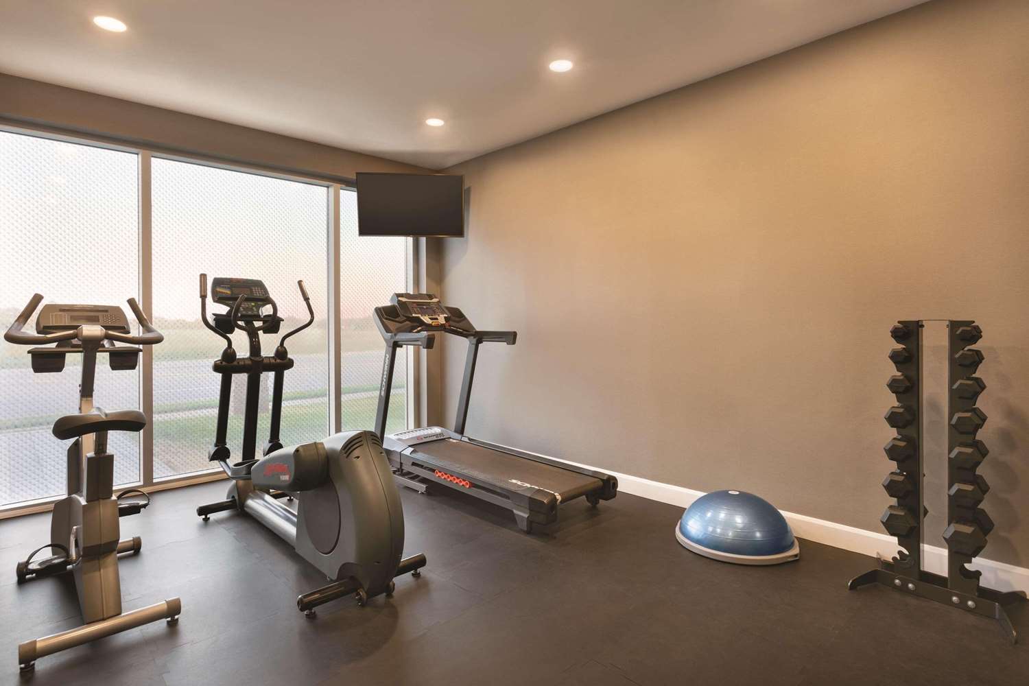 Park Inn by Radisson Brampton, ON 16/20