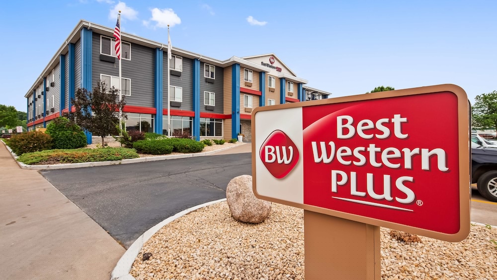 Best Western Plus Hudson I-94 21/28