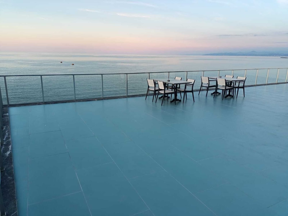 The Marine Hotel Trabzon 40/50